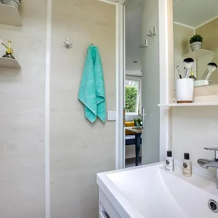 Zecamping 4 Pet Friendly Avec Piscine Chauffee Et Pataugeoire Nesles-la-Vallée